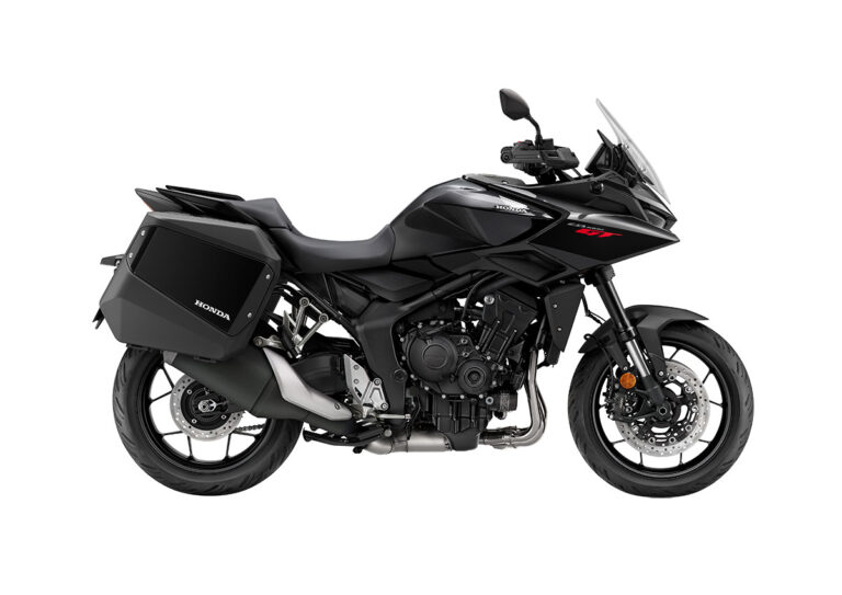 26YM_CB1000GT_Studio_NH-B01_GraphiteBlack_ED_RHS
